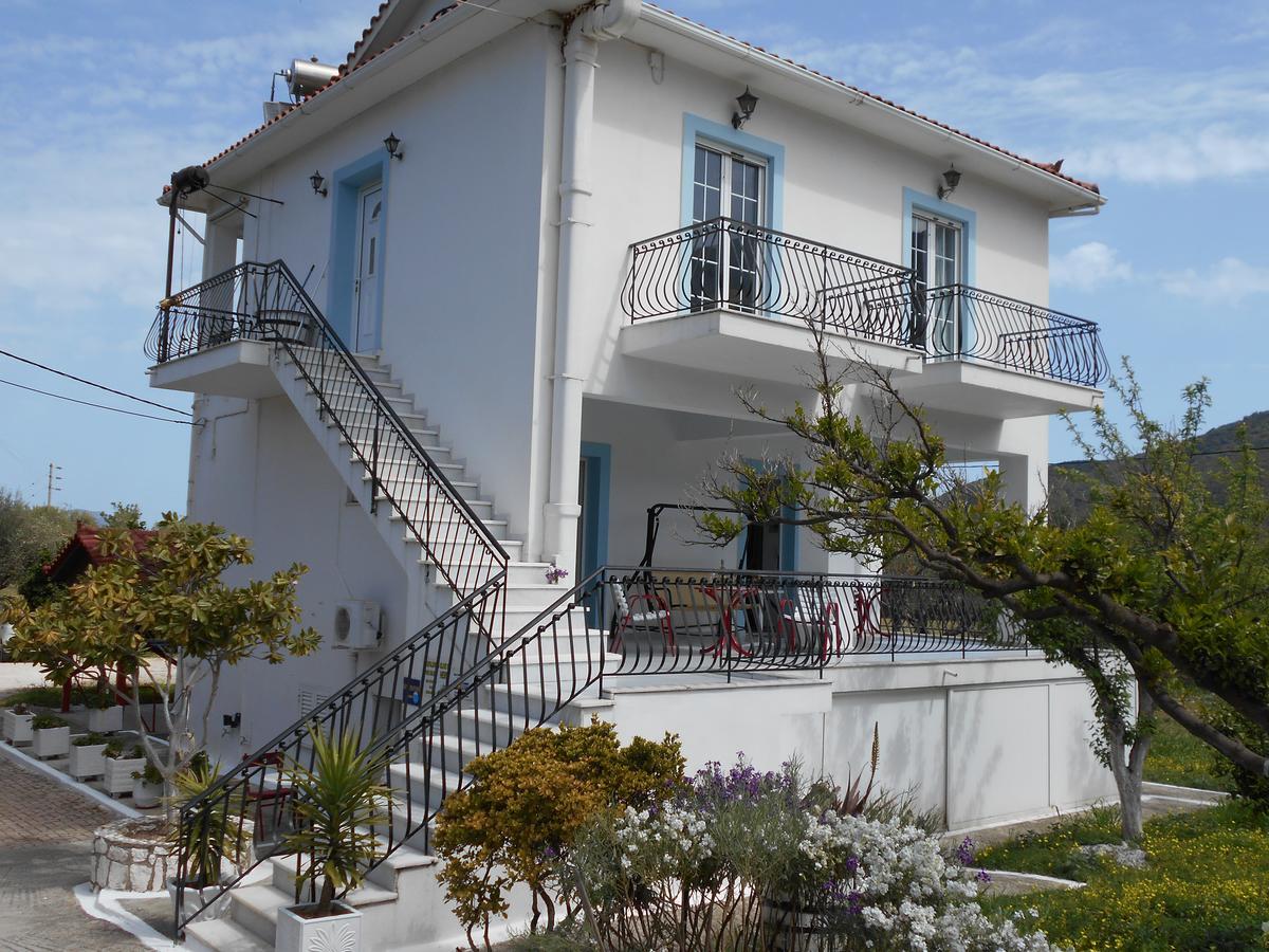Apartament Pantelatos *