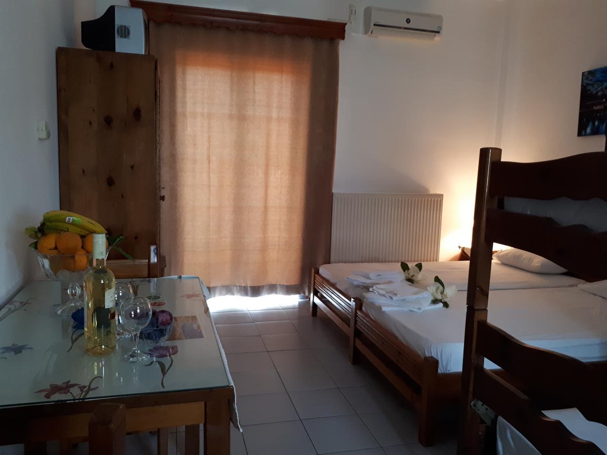 Pantelatos Studios Appartement *
